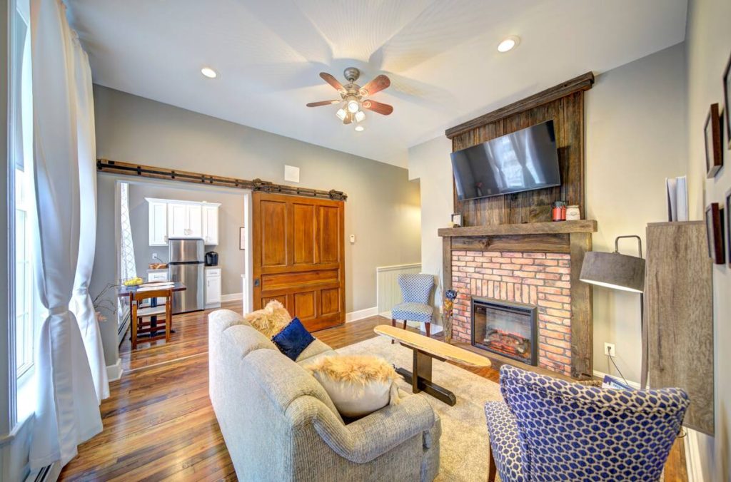 8d38b674-8b21-4722-9111-9cd0ce69f831